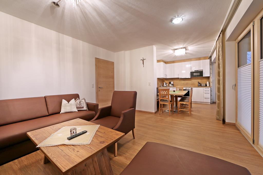 Landhaus & Apartment Taxach Ried im Zillertal Zewnętrze zdjęcie