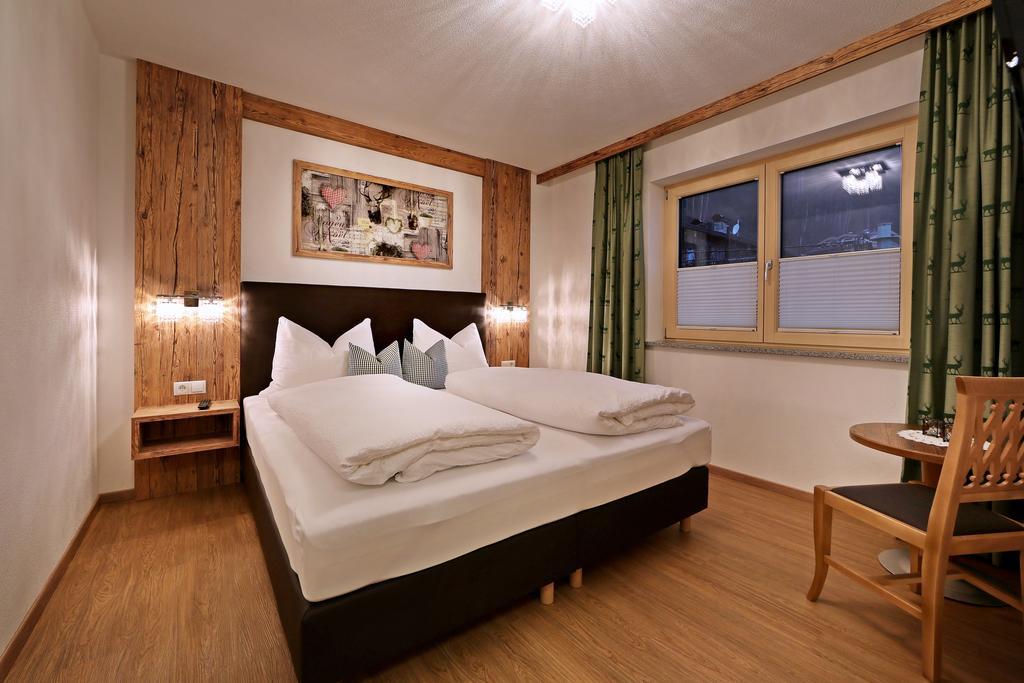 Landhaus & Apartment Taxach Ried im Zillertal Zewnętrze zdjęcie