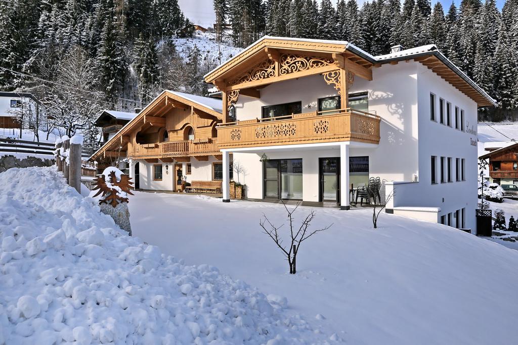 Landhaus & Apartment Taxach Ried im Zillertal Zewnętrze zdjęcie