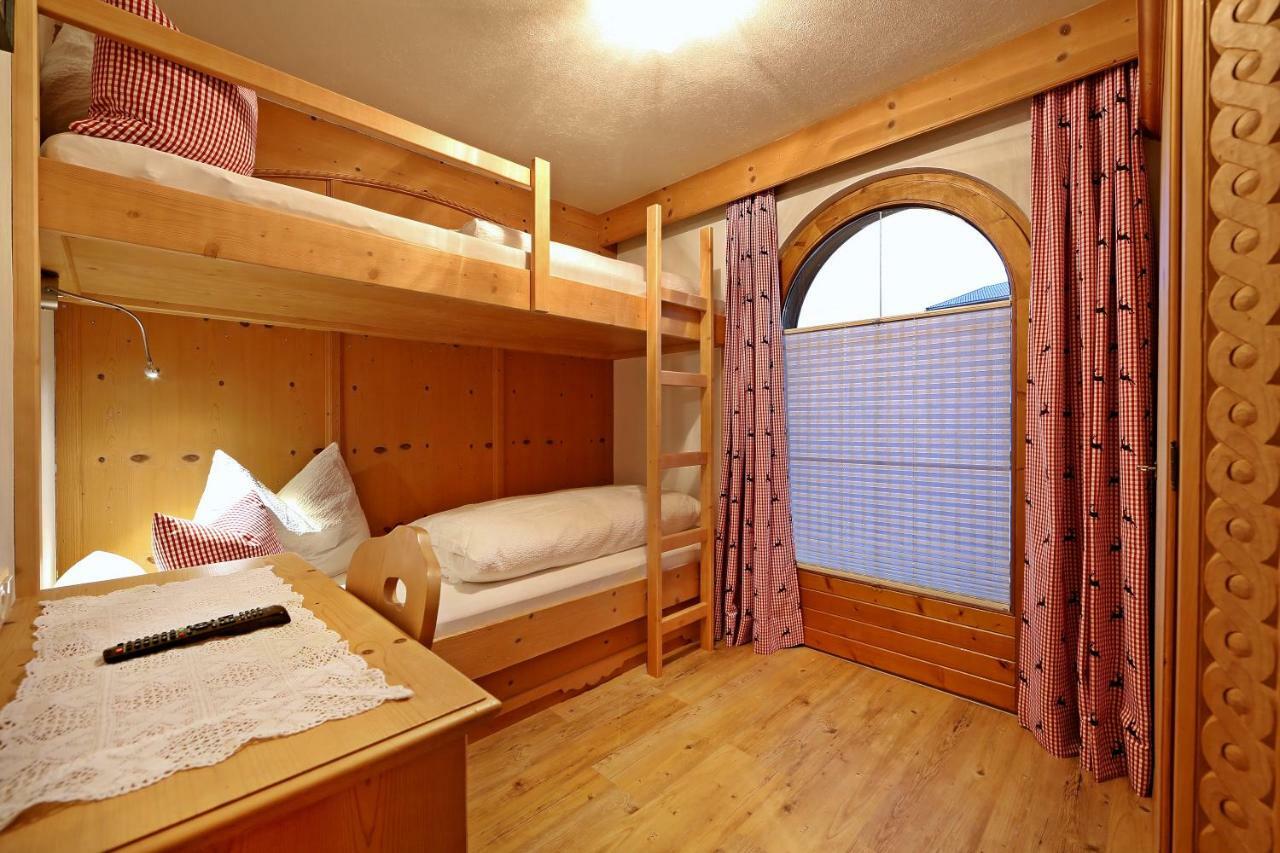 Landhaus & Apartment Taxach Ried im Zillertal Zewnętrze zdjęcie