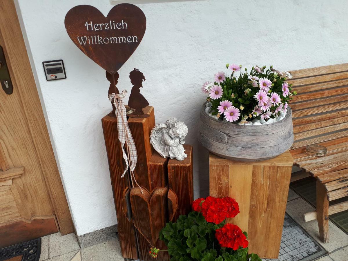 Landhaus & Apartment Taxach Ried im Zillertal Zewnętrze zdjęcie